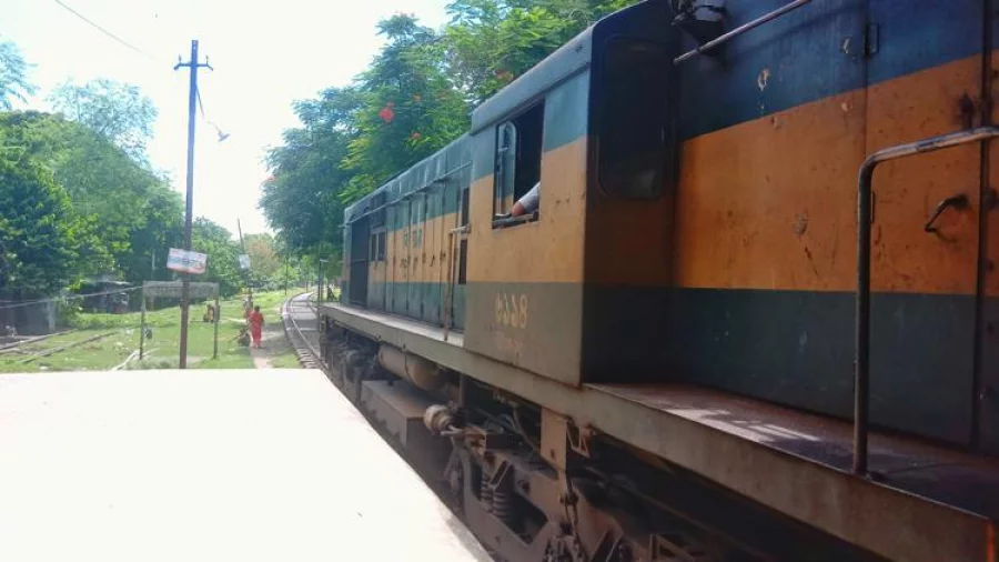 ছবি: ছবি: গোয়ালন্দ ঘাট রেল স্টেশন